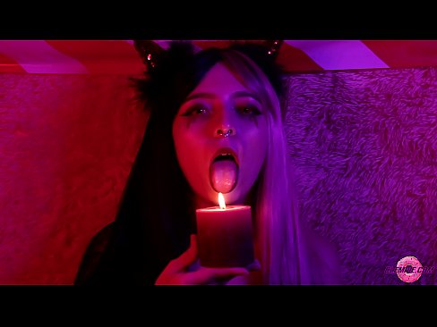 ❤️ Strastveno pušenje od seksi sukubusa s ispunjenim ustima ❤️ Porno video kod nas ❌️
